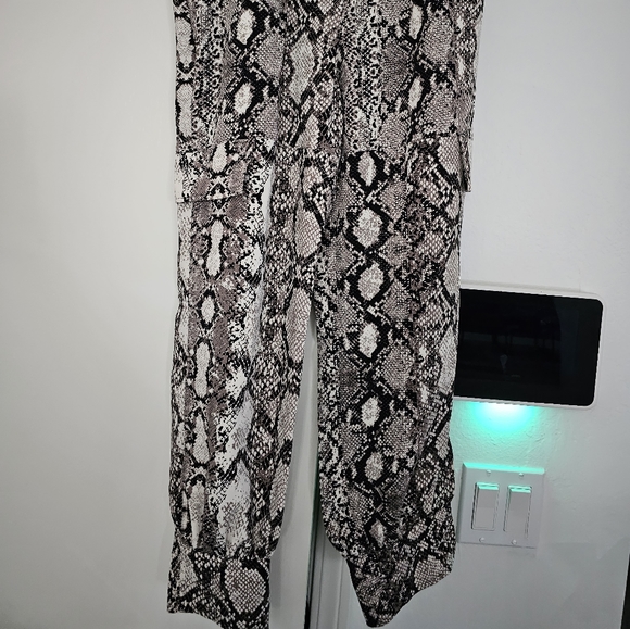 Express snake ankle pants - Picture 2 of 4